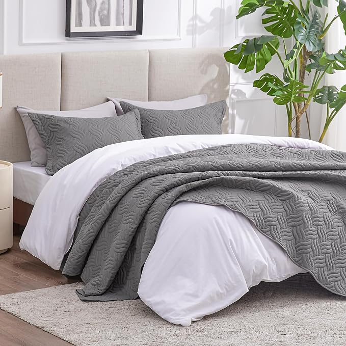 Love's cabin Twin Quilt Bedding Set Grey Bedspreads - Soft Bed Summer Lightweight Bedspread Comforter - Wave Pattern Bedding Coverlet for All Season - 2 Pieces (1 Quilt, 1 Pillow Sham)