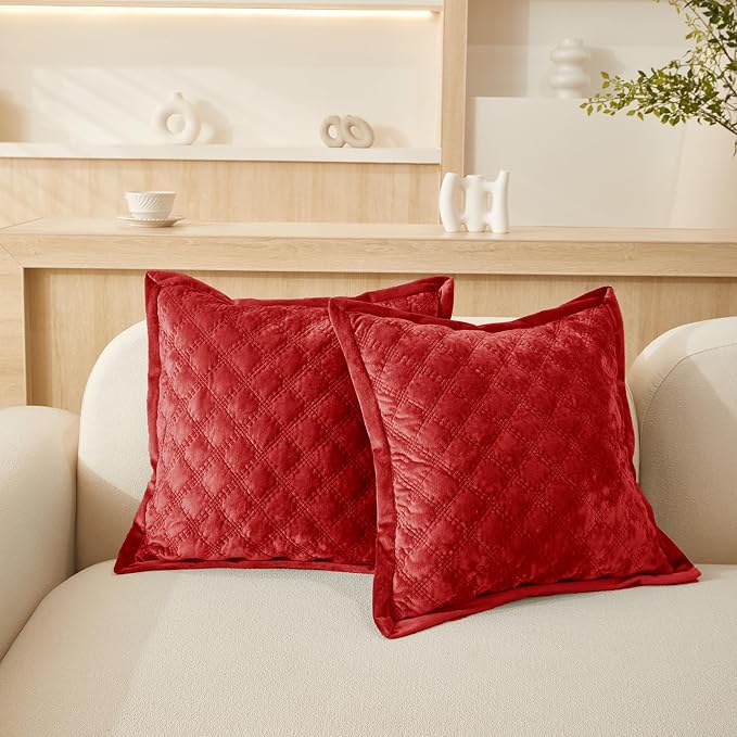 Throw Pillow Covers 18x18 Set of 2 Velvet Square Pillowcases Soft Skin-Friendly Cross Process Decorative Farmhouse Cushion Covers for Couch Sofa Bedroom Living Room,Red