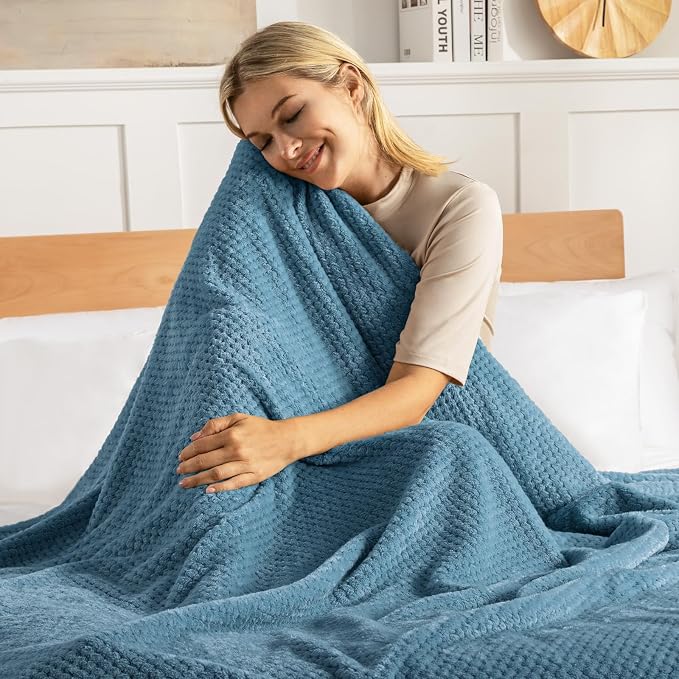 Exclusivo Mezcla Soft Waffle Fleece Bed Blanket Queen Size, Slate Blue | Lightweight Plush Blanket for Bed, Bedroom, Cozy Flannel with Waffle Texture, Stylish Home Decor, All Season, 90x90 Inches