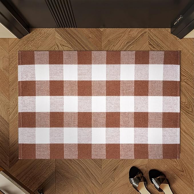Buffalo Plaid Area Rug 27.5x43 in, Brown White Indoor Outdoor Rug | Cotton Blend, Brown White Checkered, Machine Washable, Front Porch Entryway, Kitchen Bathroom
