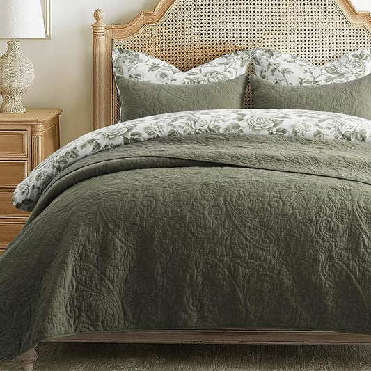 EVERGRACEHOME 100% Cotton Paisley Quilt Set, King Size, Olive Green | Prewashed for Softness, Year-Round Breathability, Gift-Ready Box, Matelasse-style Quilted Coverlet, 3 Piece Set with 2 Shams