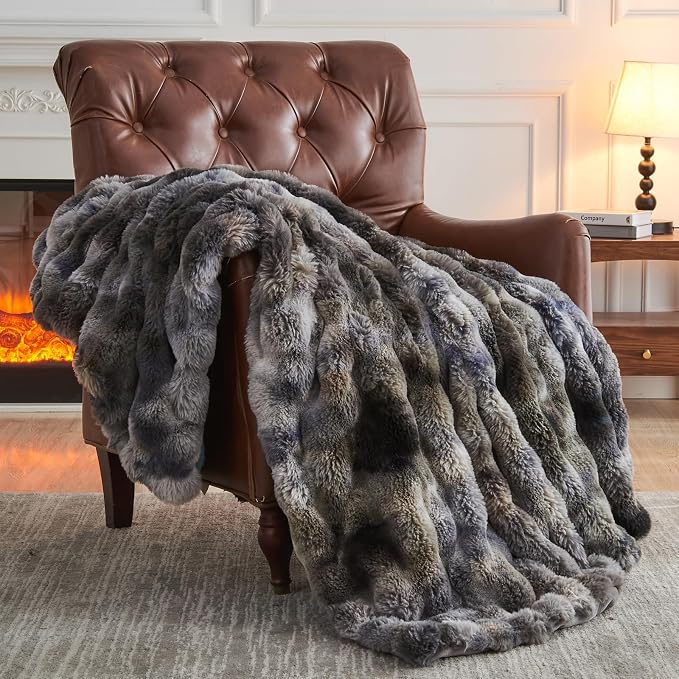 NEWCOSPLAY Faux Fur Bubble Throw Blanket for Couch, Tie-Dye Grey, 50"x60" | Fluffy Soft Thick Warm Bubble Blanket for Couch Sofa Bed 700GSM, Plush Cozy Luxury Decorative Throw, Gift for Women Men
