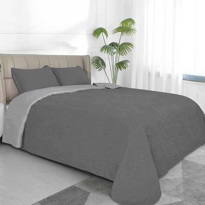 Easy-Going Reversible Quilt Set Twin, Bedspread with 1 Shams | Damask-Gray/Light Gray, Lightweight Microfiber Bed Comforter, 1 Quilt + 1 Pillow Shams, All-Season Coverlets for Bedroom