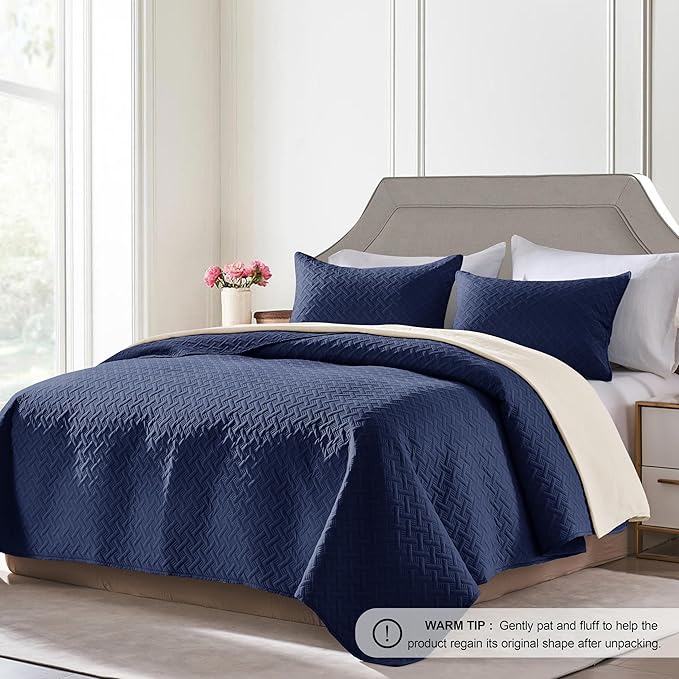 FLYMME King Size Quilt Set - Soft Navy Blue Quilts Lightweight Microfiber Bedspread - Classic Basket Weave Pattern Bedspreads Coverlet 3 Pieces for All-Season (1 Quilt, 2 Pillow Shams)