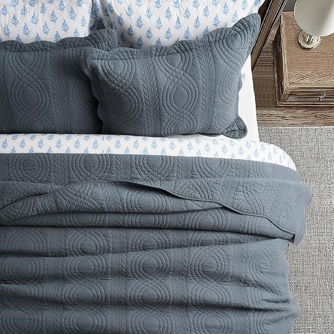 EverGrace 100% Cotton Scallop Quilt Set, Queen Size, Stormy Blue | Scalloped Border, Timeless Chic Aesthetic, All-Season Comfort, Perfect French Country Bedroom Decor, 3 Piece Set with 2 Shams