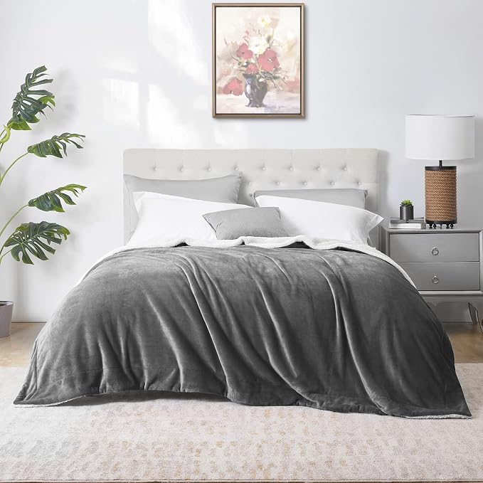 Walensee Sherpa Fleece Blanket (Twin Size 60”x80” Grey) Plush Throw, Gray Fuzzy Super Soft Reversible Microfiber Flannel Blankets for Couch, Bed, Sofa Ultra Luxurious Warm and Cozy for All Seasons