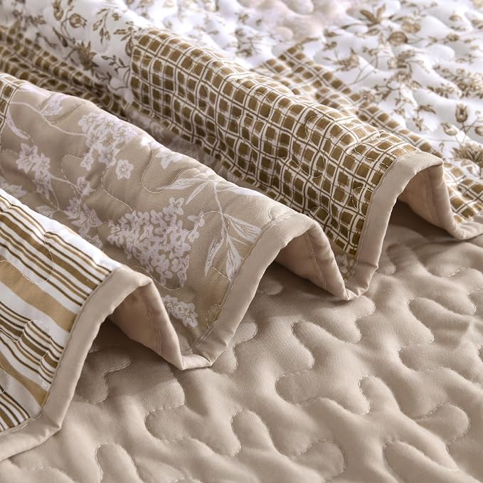 Mybedsoul Beige Boho Quilt Twin Size, Floral Bedspread Dorm Bedding | Soft Lightweight Patchwork Quilt, 2 Pieces Plaid Coverlet Set for All Seasons, Reversible Bedding Set 68"×86"