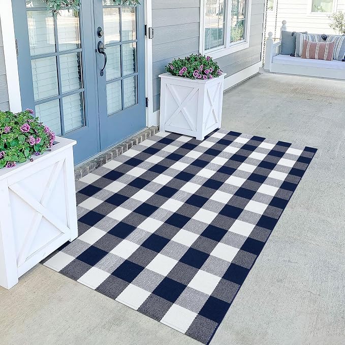 KILOCOCO Buffalo Plaid Checkered Rug 4x6 ft Blue and White Front Door Rug | Machine Washable Front Porch Rug, Outdoor Rugs, Indoor Living Room Rug, Cotton Low Pile Rugs for Kitchen Patio Dining Room