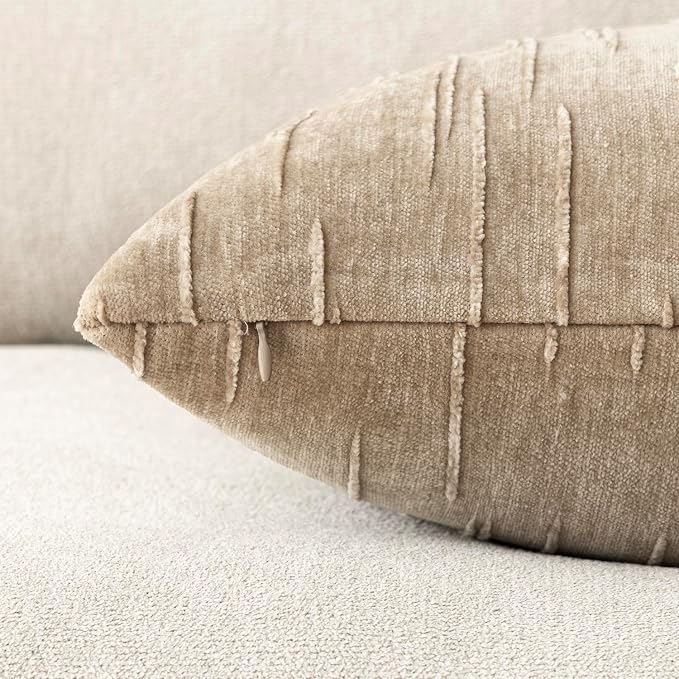 Foindtower Pack of 2 Slubby Textured Chenille Throw Decorative Pillow Covers Lumbar Accent Solid Cushion Cover Neutral Faemhouse Pillow Case for Couch Sofa Bedroom Living Room 12x20 Inch,Khaki Camel