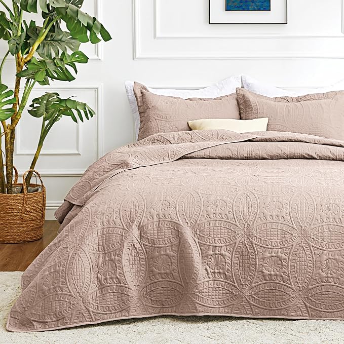 Love's cabin Quilts for Queen Bed Burlwood Bedspreads Bedding Set - Lightweight Bedspread Comforter - Coin Pattern Bedding Coverlet for All Season - 3 Pieces (1 Quilt, 2 Pillow Shams)
