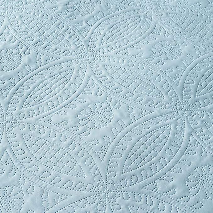 akkialla Queen Quilt Bedding Set,Sky Blue Ultrasonic Full/Queen Quilt Set,Lightweight Soft Bedspread Coverlet,Modern Style Coin Pattern Bed Cover for All Seasons,3 Piece(1 Quilt,2 Pillow Shams)