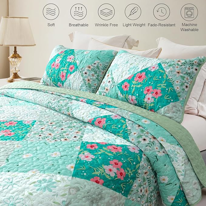 Whale Flotilla Patchwork Quilts Twin Size, Extra Soft Floral Bedspreads | Green Reversible Lightweight Twin Quilt Bedding Set for Bed, Printed Coverlets with 1 Pillow Sham for All Seasons