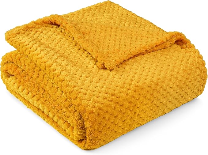 PAVILIA Mustard Yellow Fleece Throw Blanket for Couch Sofa Bed, Soft Fuzzy Waffle Jacquard Microfiber, Warm Lightweight Fade-Resistant Decorative All Season Throw, 60x80 Twin
