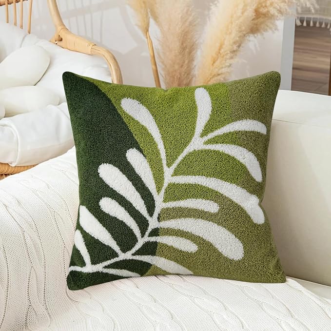 Merrycolor Boho Decorative Throw Pillow Covers 18x18 Tufted Green Decorative Pillows Covers Leaf Mid Century Modern Throw Pillows for Bed Couch Sofa Living Room 1PC （Green and White ）