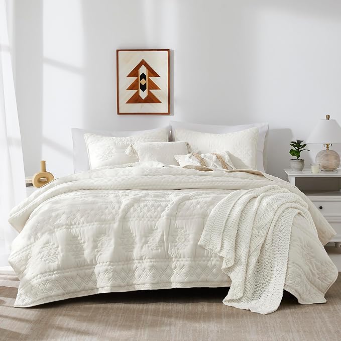 WDCOZY Boho Ivory Twin Quilt Size Bedding Sets with 1 Pillow Sham, Cream White Farmhouse Lightweight Soft Bedspread Coverlet for All Season, 2 Pieces, 68x90 inches