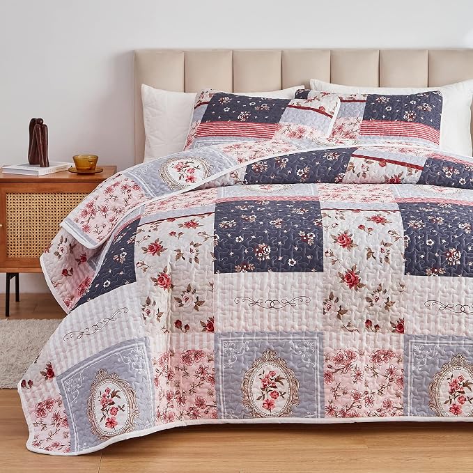 Patchwork Quilt Set Twin Size, 2 Pieces Pink Purple Floral Plaid Design Summer Bedspread Coverlet Set, Soft Microfiber Reversible Lightweight Bed Cover for Kids (68" x 86", 1 Quilt+ 1 Pillow Sham)
