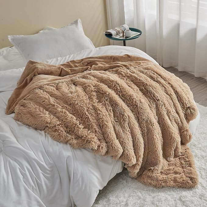 GONAAP Fuzzy Faux Fur Queen Blanket for Couch, Brown, 90"x90" | Warm Cozy Plush Shaggy Decorative Reversible Thick Non-Heated Fleece Blanket for Sofa Bed, Gift for Women Men, All Season Use