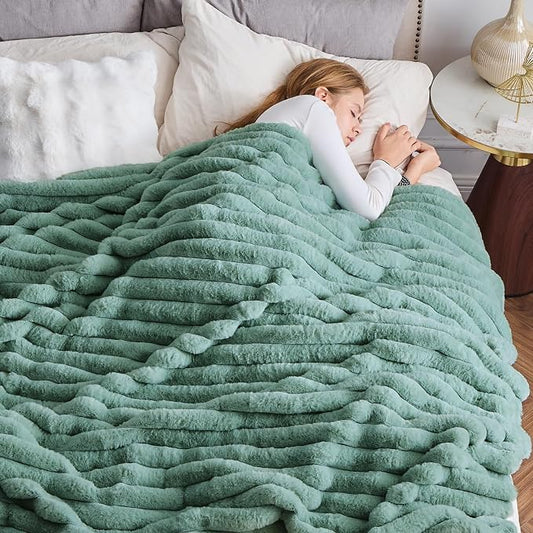NEWCOSPLAY Faux Fur Ribbed Twin Blanket for Couch, New Sage Green, 60"x80" | Plush Soft Thick Warm Blanket for Couch Sofa Bed 850GSM, Fluffy Cozy Luxury Decorative Throw, Gift for Women Men