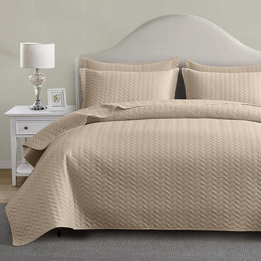 Maple&Stone Beige Quilt Set Twin/Twin XL, Extra Long Bedspread | Breathable Coverlet with Chevron Pattern, All-Season Dorm Bed Cover Set Bedding Decor 2 Piece