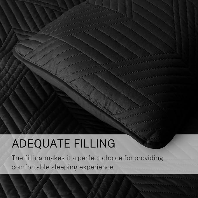 Exclusivo Mezcla California King Quilt Bedding Set, Black | Lightweight Bedspreads, Soft Microfiber, Modern Geometric Coverlet, All Season Bed Cover, 1 Quilt and 2 Pillow Shams