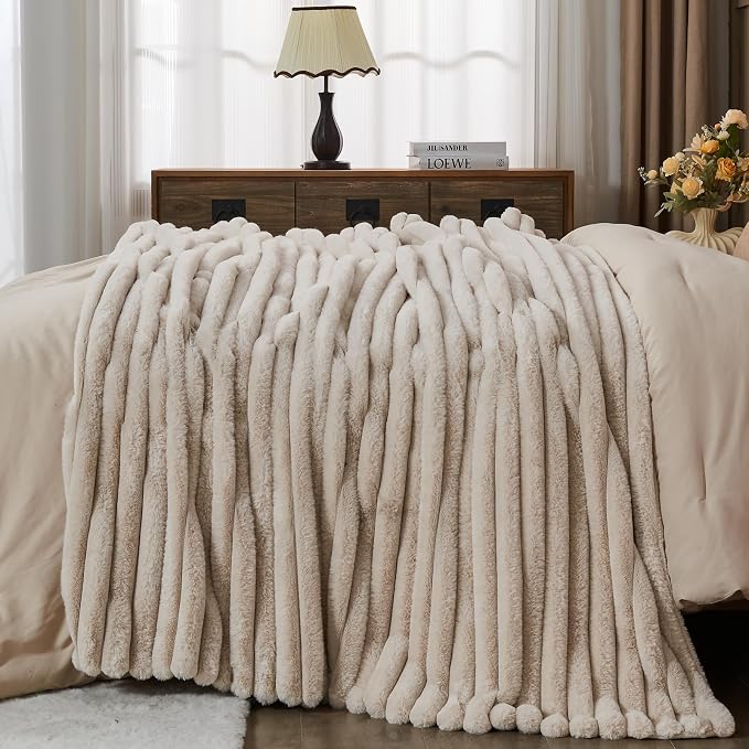 NEWCOSPLAY Faux Fur Ribbed Throw Blanket for Couch, Linen, 50"x60" | Plush Soft Thick Warm Blanket for Couch Sofa Bed 850GSM, Fluffy Cozy Luxury Decorative Throw, Gift for Women Men
