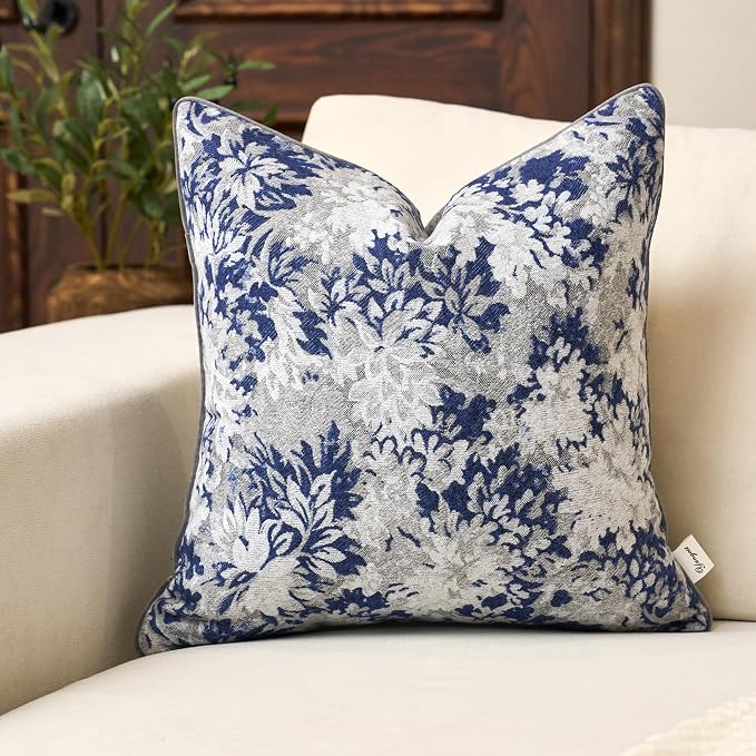 Yangest Neutral Floral Pillow Cover 18 x18 Inches, Vintage Chenille Square Throw Pillow Cover Soft Decorative Farmhouse Accent Couch Pillow Cover for Living Room Bedroom, Blue