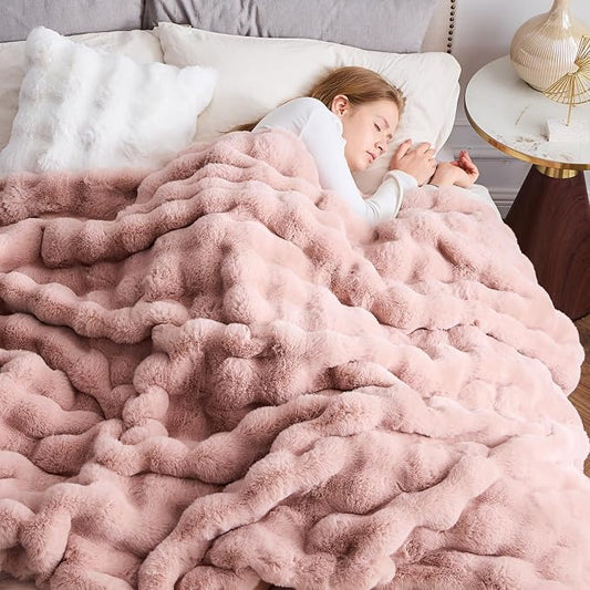 NEWCOSPLAY Faux Fur Thick Bubble Twin Blanket for Couch, Pink, 60"x80" | Luxury Fluffy Thick Warm Bubble Blanket for Couch Sofa Bed 1000GSM, Soft Plush Cozy Decorative Throw, Gift for Women Men