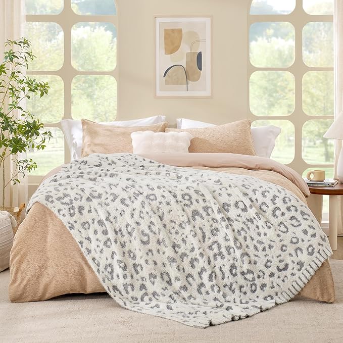 Snuggle Sac Leopard Luxury Faux Fur Blanket Twin Size for Bed Sofa,Ultra Soft Cozy Oversized Fluffy Blanket for Couch Living Room,Grey Leopard,60x80 inches