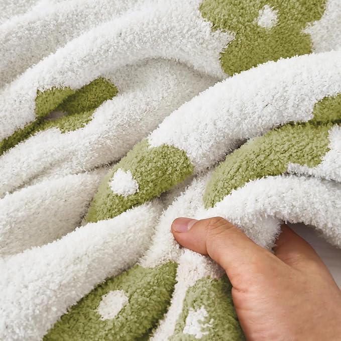 Ultra Soft Cozy Sunflower Knitted Throw Blanket Fluffy Microfiber Checkerboard Bed Blanket Lightweight Both Sides Blanket for Couch Sofa Bed (Sage Green, Throw 50“x60”)