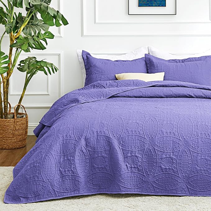Love's cabin Oversized King Size Quilt Bedding Set Deep Purple Bedspreads - Oversized King Lightweight Bedspread Comforter - Coin Pattern Coverlet for All Season - 3 Pieces (1 Quilt, 2 Pillow Shams)