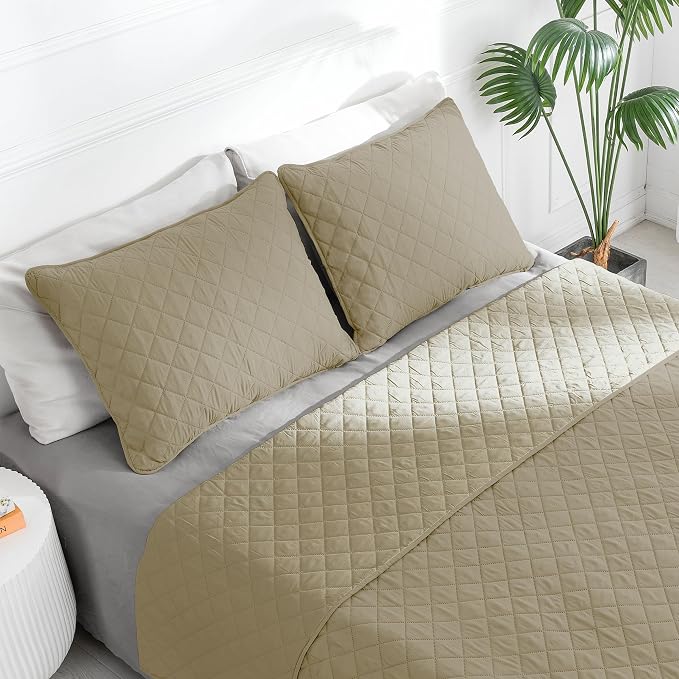 Easy-Going Reversible Quilt Set King, Bedspread with 2 Shams, Beige/Beige | Machine Washable Lightweight Bed Comforter, 1 Quilt + 2 Pillow Shams, All Season Bed Coverlets for Bedroom