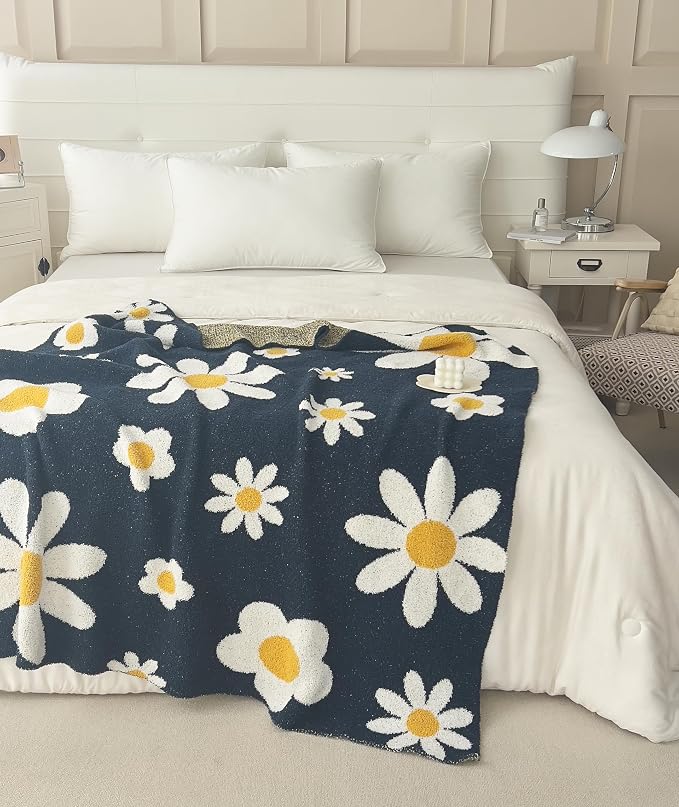 Ultra Soft Cozy Daisy Sunflower Knitted Throw Blanket Fluffy Microfiber Checkerboard Bed Blanket Lightweight Both Sides Blanket for Couch Sofa Bed (Daisy Bule, Baby 30"x40")