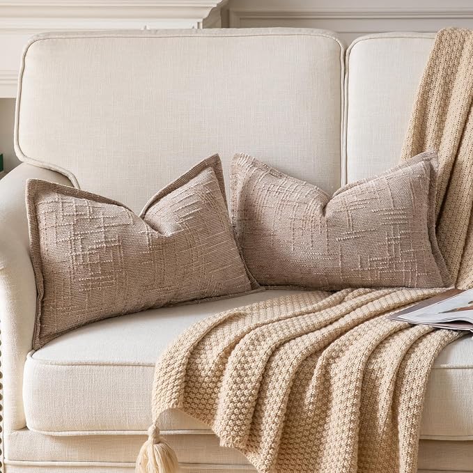 Yaertun Chenille Throw Pillow Covers 16x24 Inch Set of 2 Textured Broadside Soft Cozy Velvet Pillow Covers Modern Farmhouse Boho Decorative Pillow Cases for Couch Bed Sofa Livingroom Camel