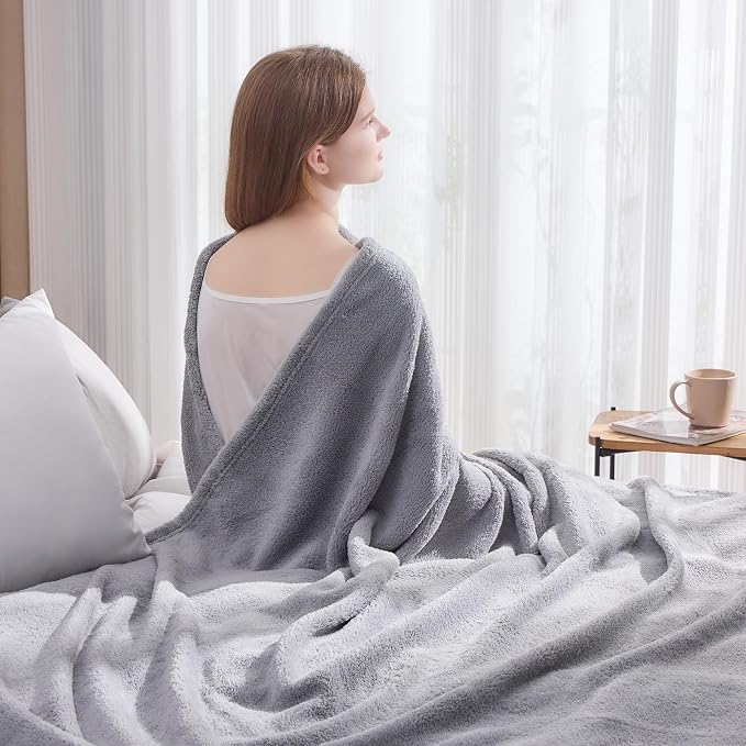 NEWCOSPLAY Knitted Throw Blanket for Couch Sofa Bed, Light Grey, 90"x90" | Super Soft Plush, Fuzzy Fluffy Microfiber, Lightweight Cozy Blanket for Room Decor, All Season Use