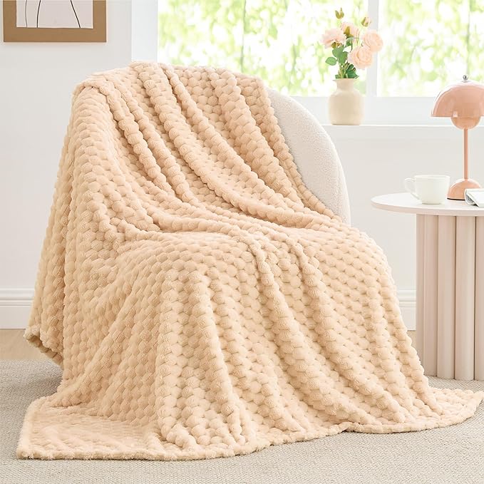BEDELITE Blush Sand Twin Blanket for Couch, Soft Cozy Gift for Women, 60*80 | 3D Jacquard Decorative Fleece Blanket, Super Soft Plush Throws, Cute Birthday Gift for Women & Men, Suitable for All Seasons