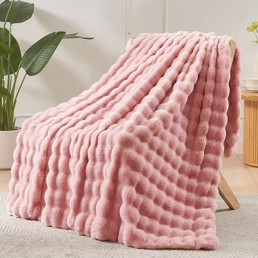 NEWCOSPLAY Faux Fur Fluffy Bubble Throw Blanket for Couch, Pink, 50"x60" | Soft Thick Warm Bubble Blanket for Couch Sofa Bed 550GSM, Plush Cozy Luxury Decorative Throw, Gift for Women Men