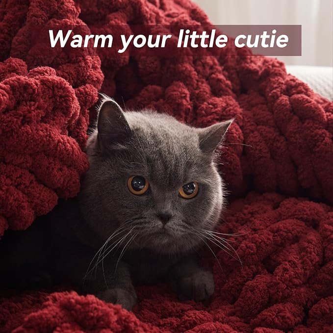 Negwoo Chunky Knit Throw Blanket, Knitted Throw Chenille Yarn, 60"*80" | Soft Thick Cable Knitted Blankets, Handmade Big Thick Blanket, Machine Washable Cute Comfy Blanket for Home Decor, Red