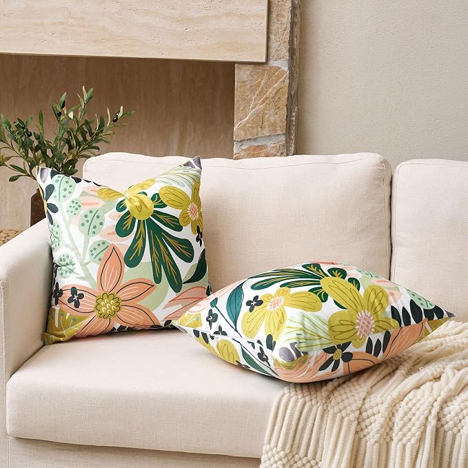 Tyrot Boho Floral Velvet Throw Pillow Covers Set of 2 Farmhouse Cushion Covers Mid Century Botanical Home Decor Accent Pillow Cases for Couch Sofa Living Room, Bedroom, 20x20 Inches
