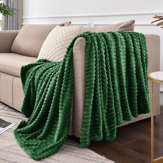 BEDELITE Ribbed Jacquard Dark Green King Size Blankets for Bed, 108x90 Inch | Soft Warm Decorative Fluffy Blanket, Cozy Fuzzy Lightweight Plush Fleece Throw Blankets for Bed, Room Decor, Gift for Women