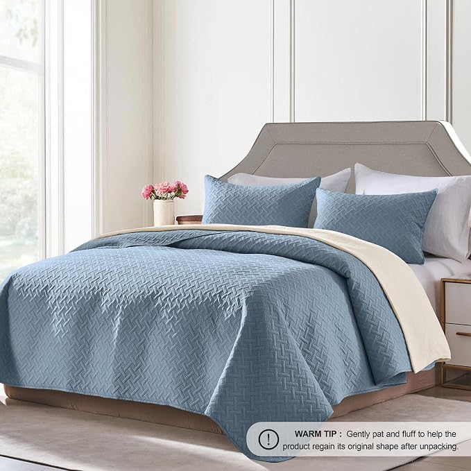 FLYMME Quilts King Size,Lightweight Dusty Blue Bedspreads,Basket Weave Pattern,Ultra Soft Microfiber Bed Coverlet 3 Pieces for All-Seasons (1 Quilt,2 Pillow Shams)