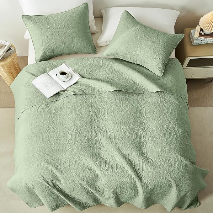 akkialla Quilts Queen Size,Sage Green Ultrasonic Full/Queen Quilt Set,Lightweight Soft Bedspread Coverlet,Modern Style Coin Pattern Bed Cover for All Seasons,3 Piece(1 Quilt,2 Pillow Shams)