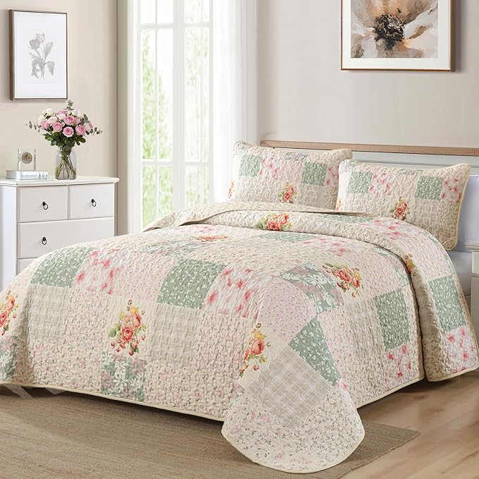 Mybedsoul Boho Quilt King Size, Patchwork Floral Bedding Set, Beige | Soft Lightweight Microfiber Floral Coverlet Set, 3 Pieces Plaid Reversible Bedspread, Bed Sets for All Seasons 90"x110"