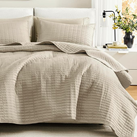 Comfort Spaces Kienna Queen Quilt Bedding Set 3 Piece, 90"x90" Beige | Soft Cozy Lightweight Summer Coverlet Full Size, Quilted Bedspreads Extra Layer, Modern Casual Bedroom Decor, OEKO-TEX