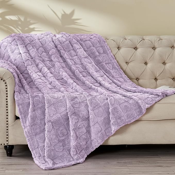 FY FIBER HOUSE Throw Blankets with Heart Checkered Blankets for Lover Mom Gifts Washable Lightweight Fuzzy Blanket for Couch Sofa Bed All Season Light Purple 50"x60"
