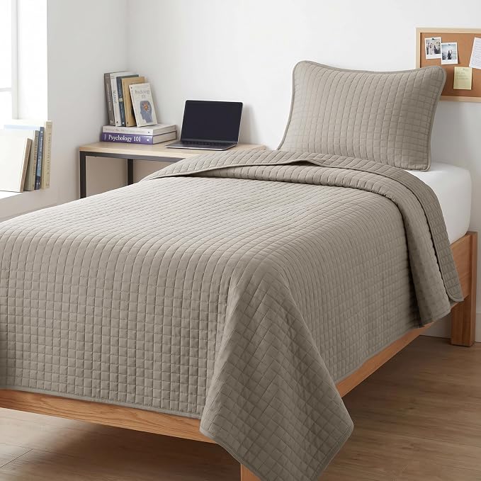Southshore Fine Living, Inc. Quilt Comforter Twin XL Bedding Set for College Dorm Room, Bedding Essentials, Stain Resistant, Machine Washable Bed Spread, XL/Twin Comforter Set with Sham, Dark Taupe
