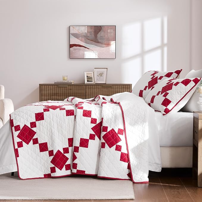 WDCOZY 100% Cotton Quilt Queen Size, Lightweight Reversible Gingham Patchwork Bedding Set with 2 Pillow Shams, Red Block Pattern Farmhouse Bedspread Shabby Chic Coverlet Thin Comforter All Seasons