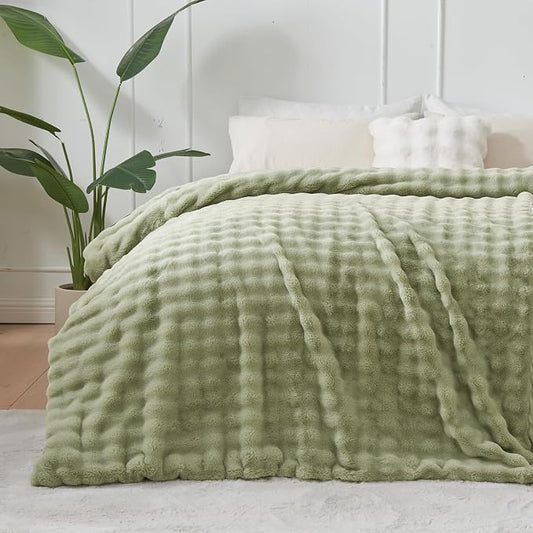 NEWCOSPLAY Faux Fur Fluffy Bubble Twin Blanket for Couch, Sage, 60"x80" | Soft Thick Warm Bubble Blanket for Couch Sofa Bed 550GSM, Plush Cozy Luxury Decorative Throw, Gift for Women Men, Sage Green