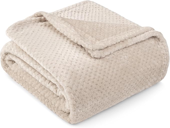 PAVILIA Cream Beige Throw Blanket for Couch Sofa Bed, Soft Fuzzy Waffle Jacquard Microfiber, Warm Lightweight Fade-Resistant Decorative All Season Throw, 50x60