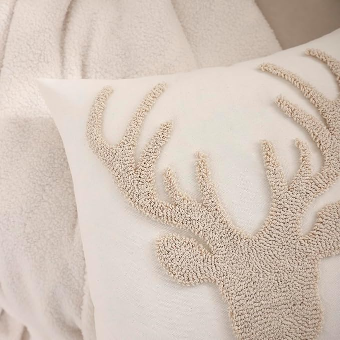 LUOYEHK Christmas Reindeer Pillow Covers 18x18 Set of 2 Farmhouse Rustic Throw Pillows Winter Holiday Merry Christmas Cushion Covers for Couch Sofa Bed