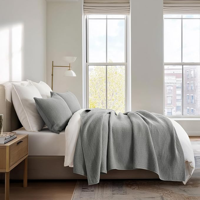 EVERGRACEHOME Cotton Ribbed Matelassé Coverlet Set, King Size, Fog Gray | Soft Lightweight Bedspread, 3 Pieces, Breathable Cozy Oversized Quilted Bedding Set for All Seasons, with 2 Pillow Shams